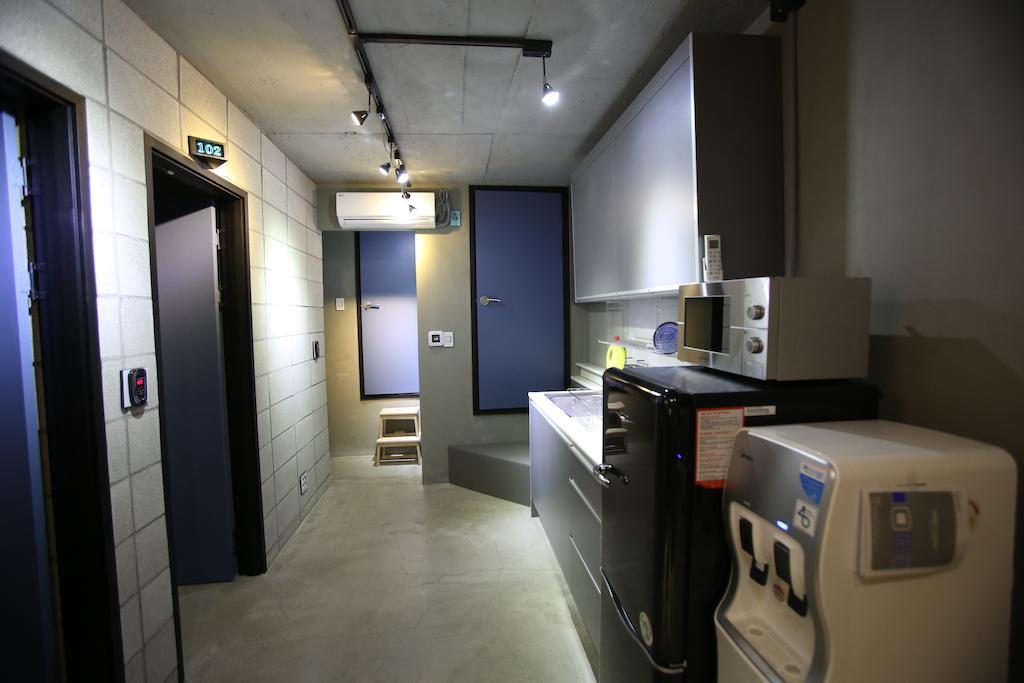 24 Guesthouse Garosugil - Gangnam Seúl Habitación foto